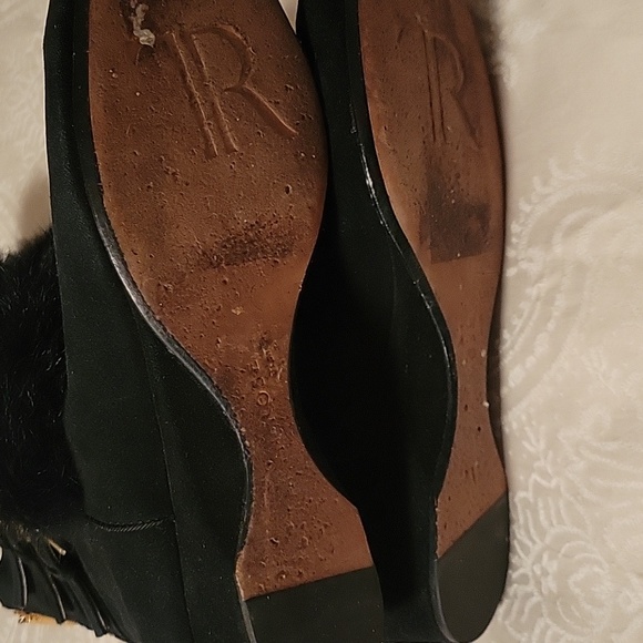 Taryn Rose Suede 'Fritzy' Booties with Fur - Picture 3 of 6